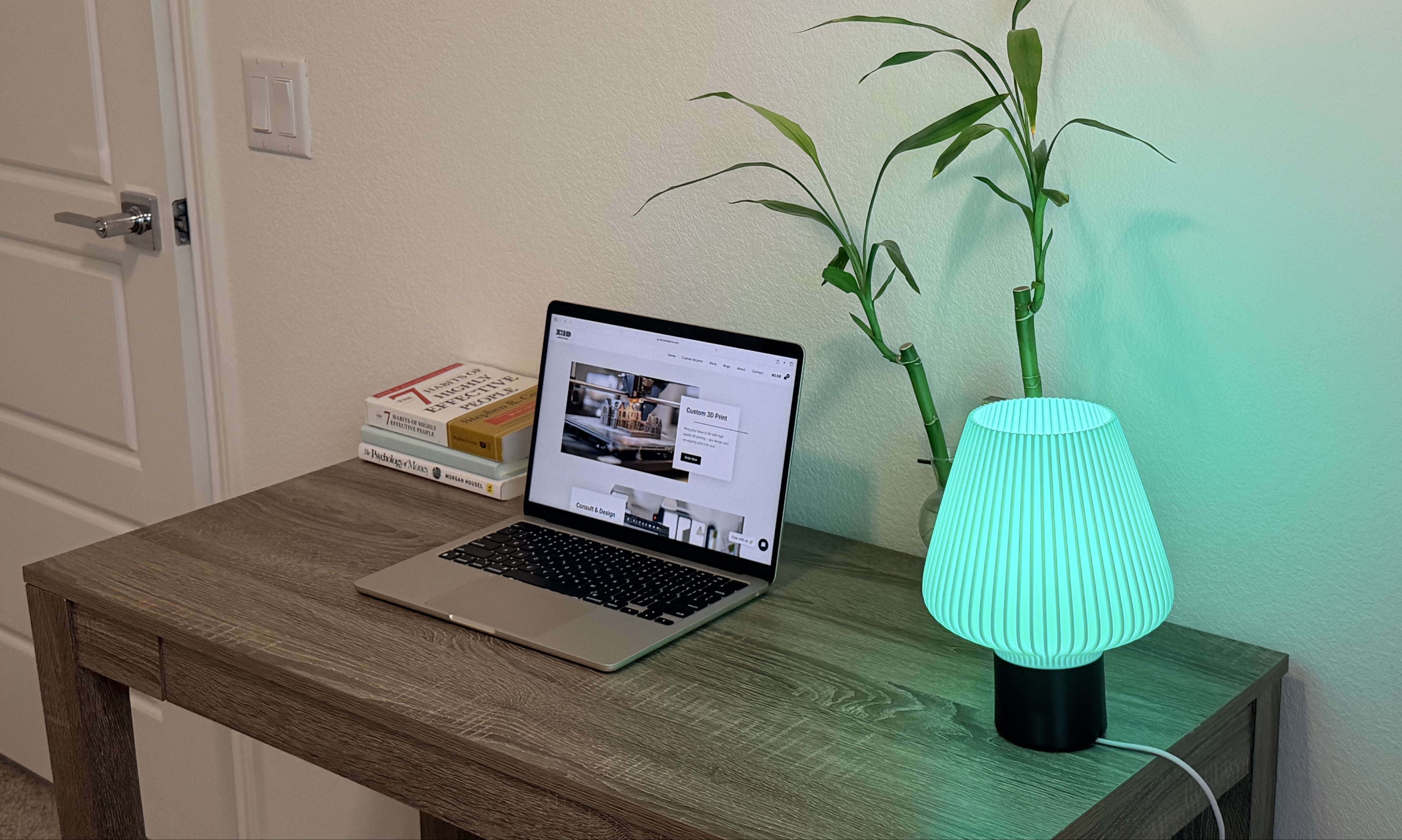 <p>Light designed <br/>for your eye.</p>